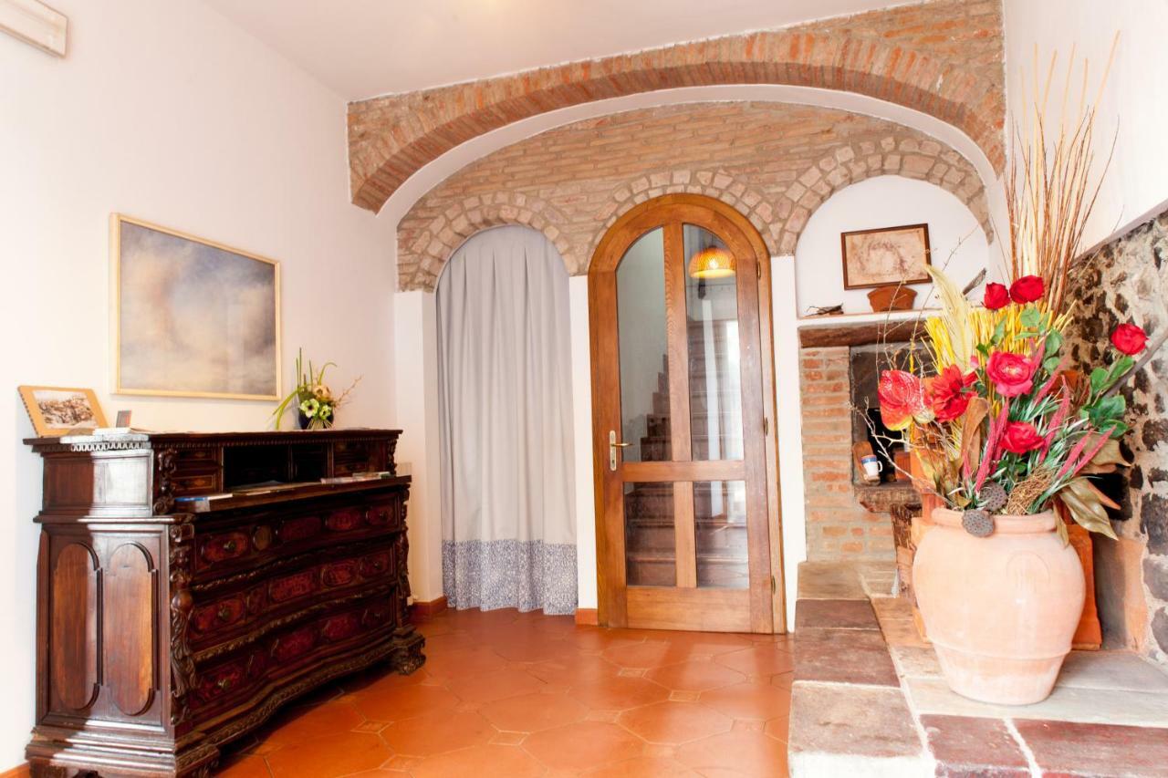 Agriturismo Podere Rondinaio ลัมปอเรคคิโอ ภายนอก รูปภาพ
